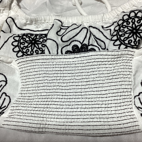 Free People medium Black and White Embroidered Blouse - Picture 11 of 13